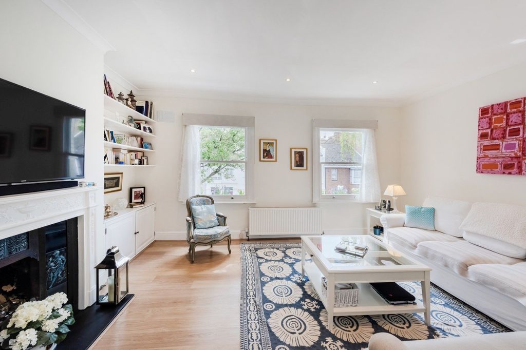 Property photo 1 of 11