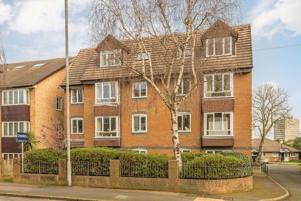 Property photo 1 of 6