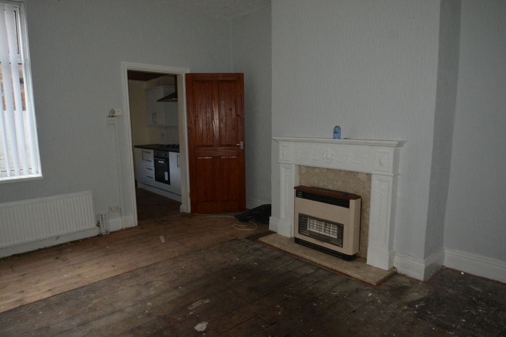 Property photo 3 of 7