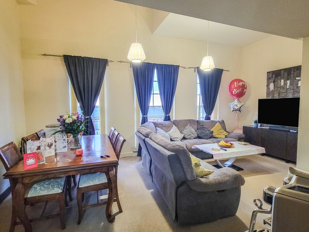 Property photo 3 of 15