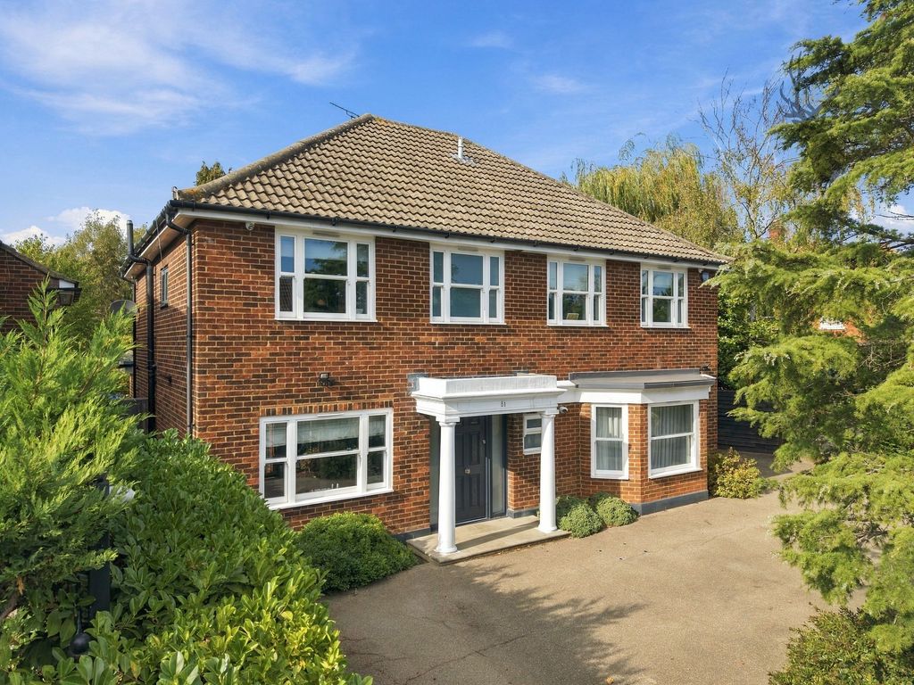 Property photo 1 of 37