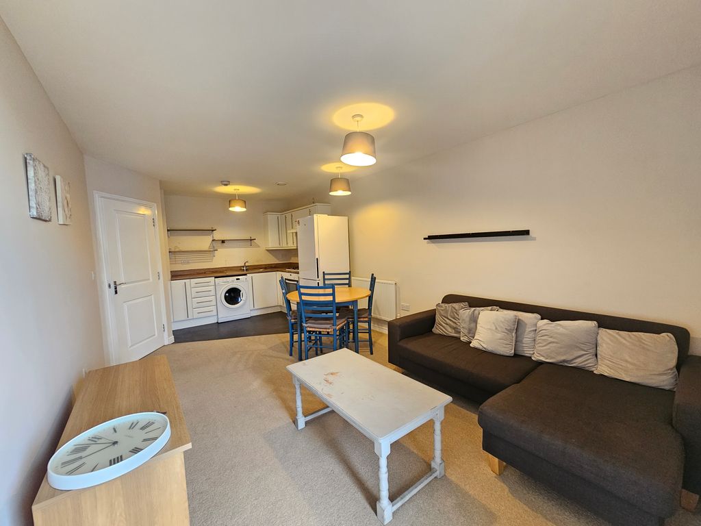 Property photo 2 of 9 Image