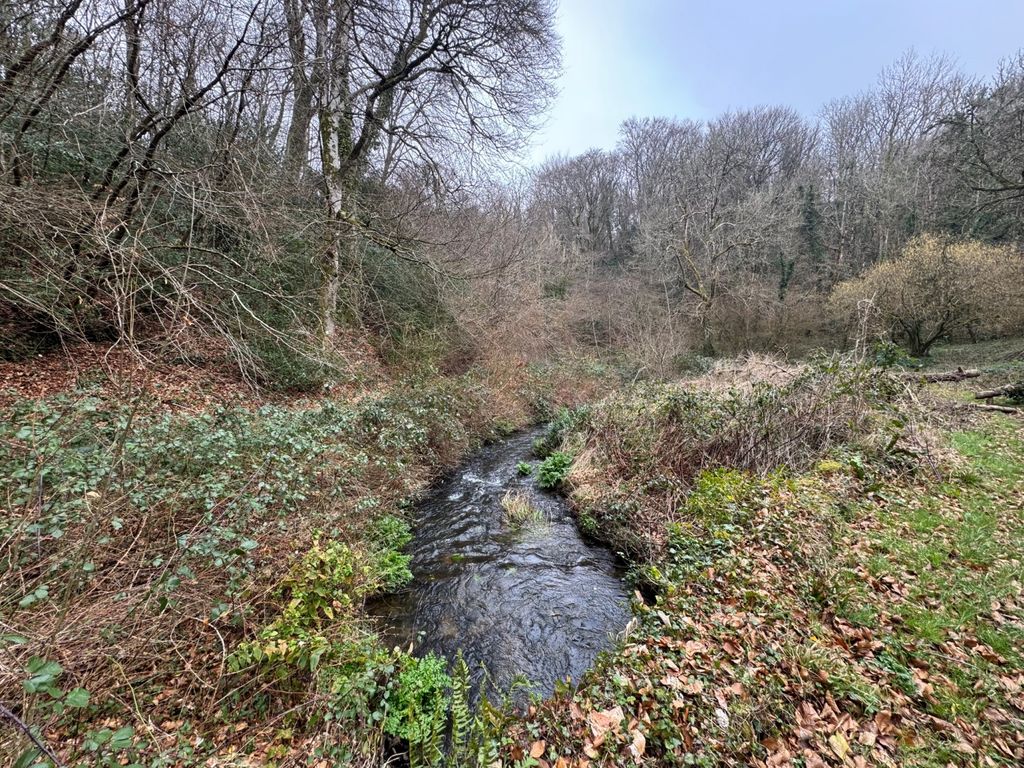 Property photo 2 of 7 Img_7841 (002)