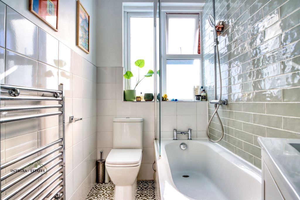 Property photo 3 of 16 Img_3757_Hdr