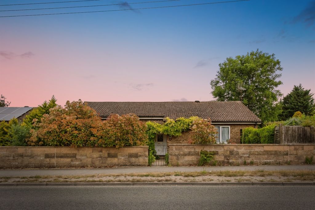 Property photo 1 of 16