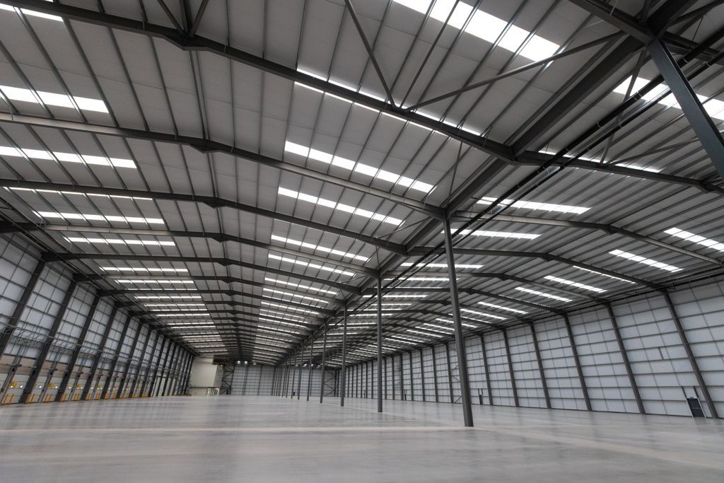 Property photo 3 of 23 Unit26-Avonmouth-Webres-Photos.Co.uk-67