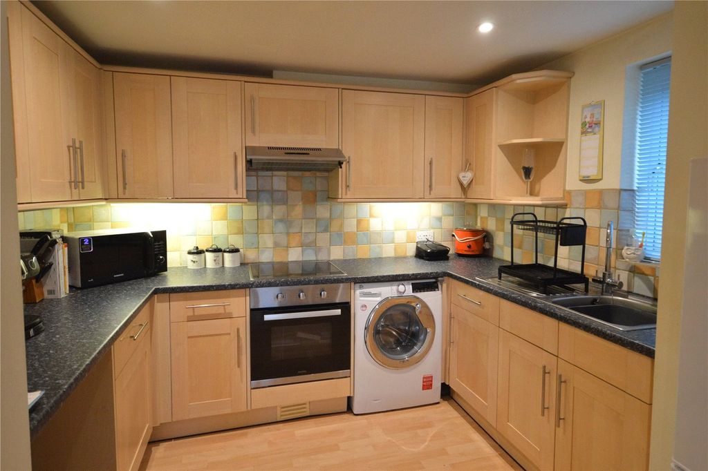 Property photo 3 of 10 Picture No. 19