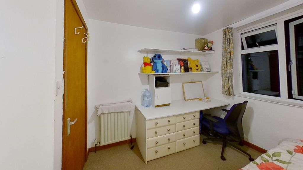 Property photo 1 of 21