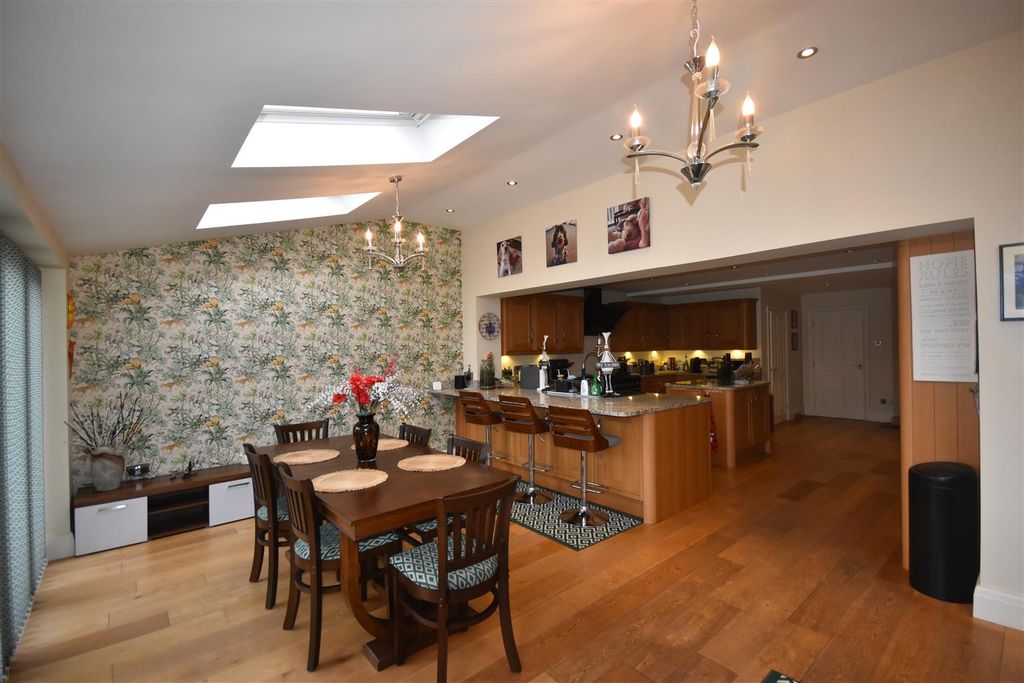 Property photo 2 of 36 Dsc_0075.Jpg