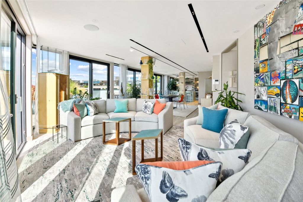 Property photo 1 of 29 Picture No. 01