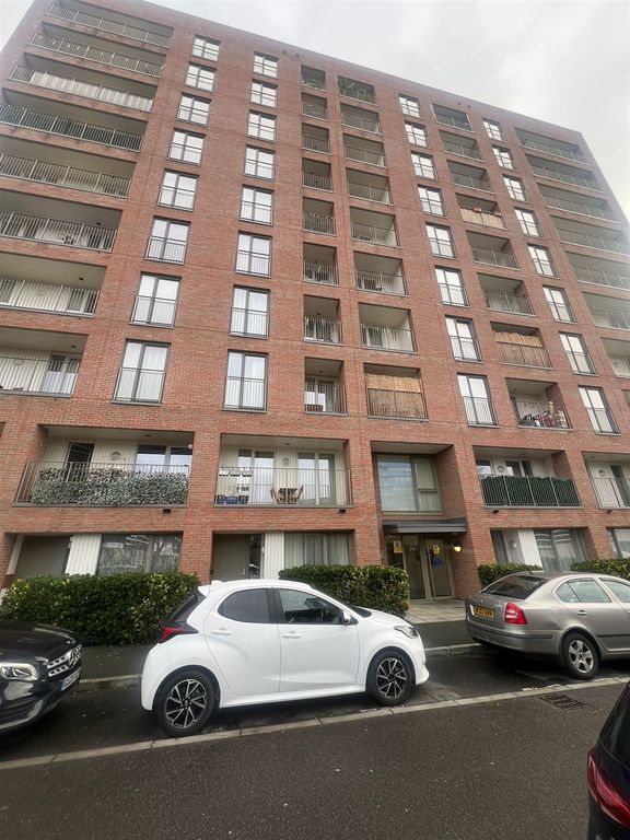 Property photo 1 of 3 Front