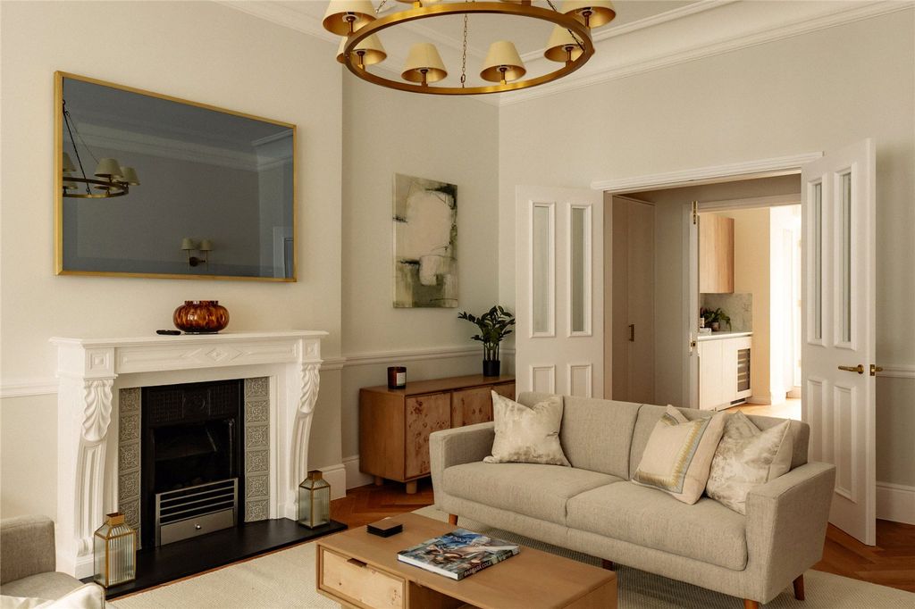 Property photo 2 of 12 Reception