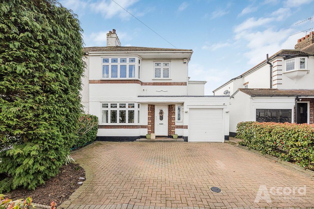 Property photo 1 of 19