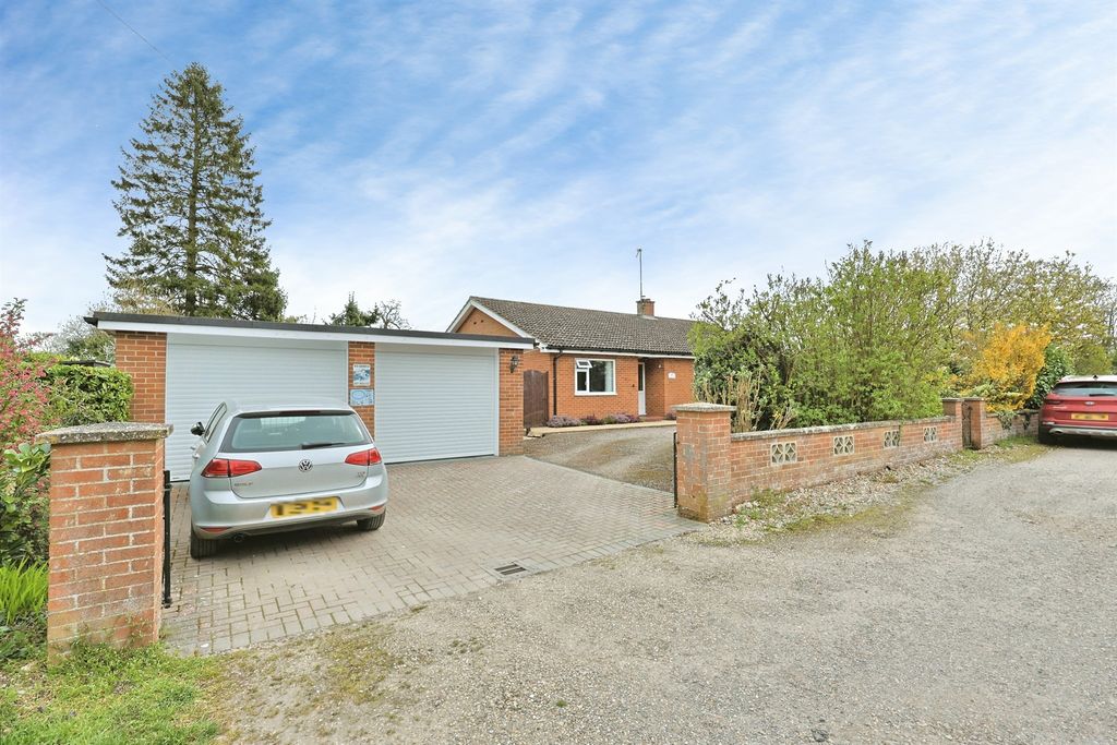 Property photo 1 of 25
