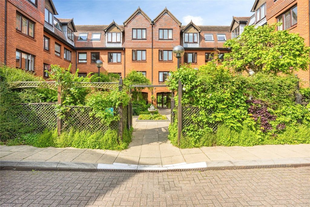 Additional image 16 of 2 bed flat for saleRosebury Court, Water Lane, Leighton Buzzard, Bedfordshire LU7