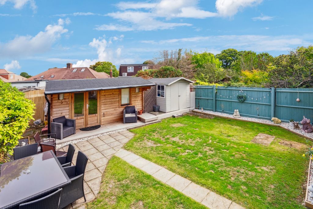 Property photo 2 of 22 Rear Garden