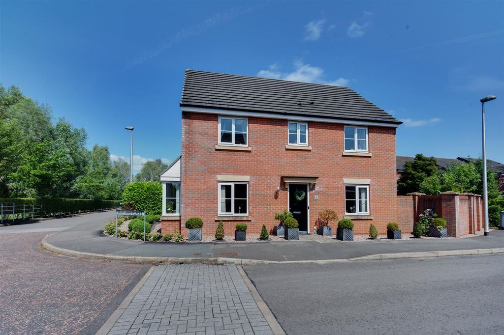 Property photo 1 of 34 Dsc_8924-Dsc_8928.Jpg