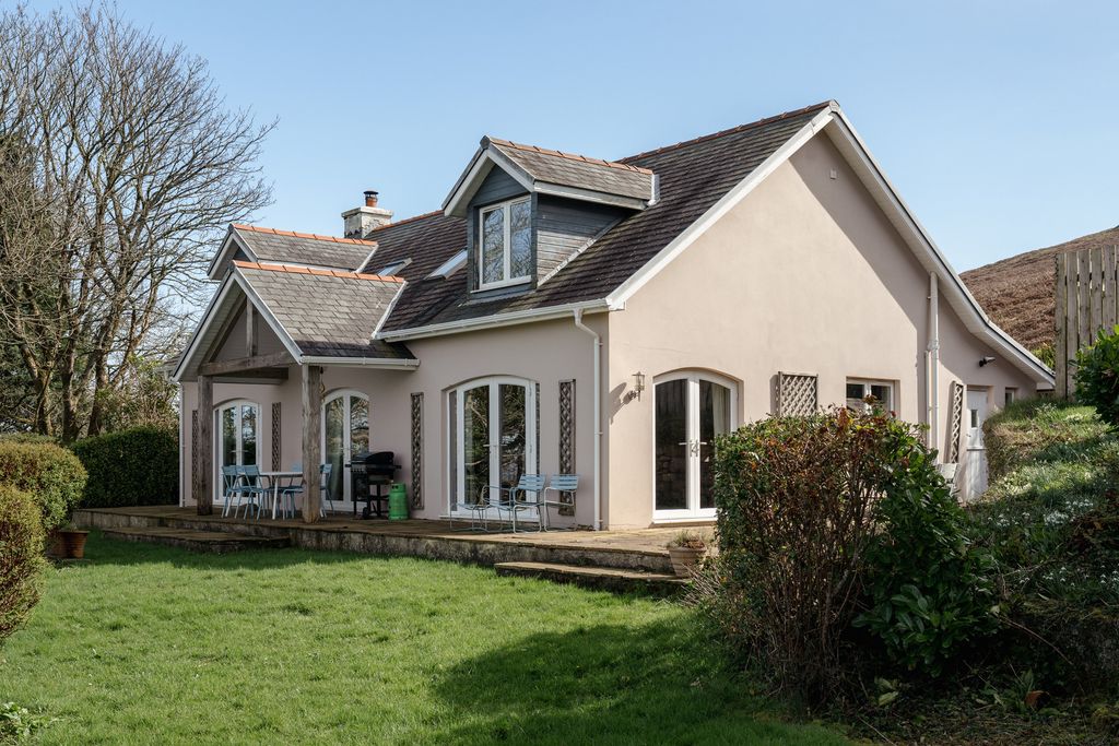 Property photo 2 of 30 333205 - _A742196.Jpg