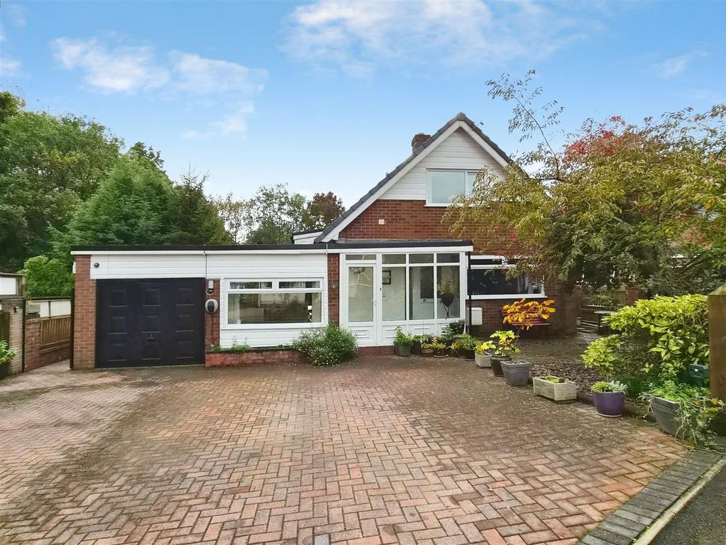 Property photo 1 of 22 External