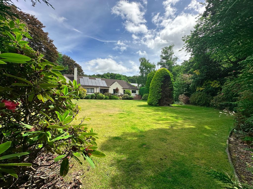 Property photo 2 of 38