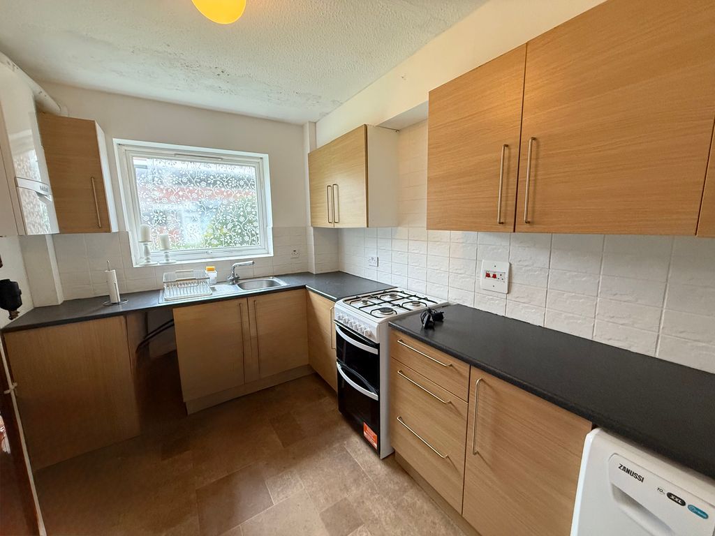 Property photo 2 of 6 Img_8729