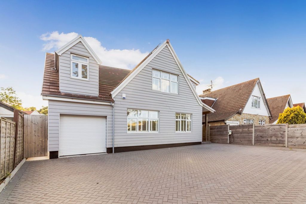 Property photo 1 of 37