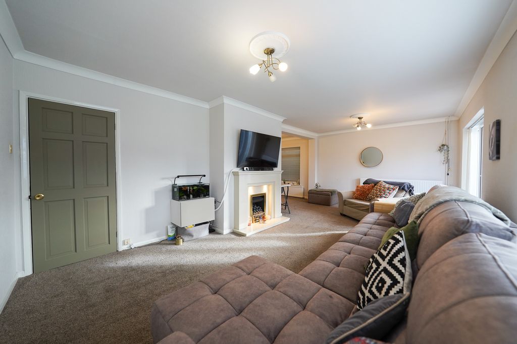 Property photo 2 of 27 Dsc08293