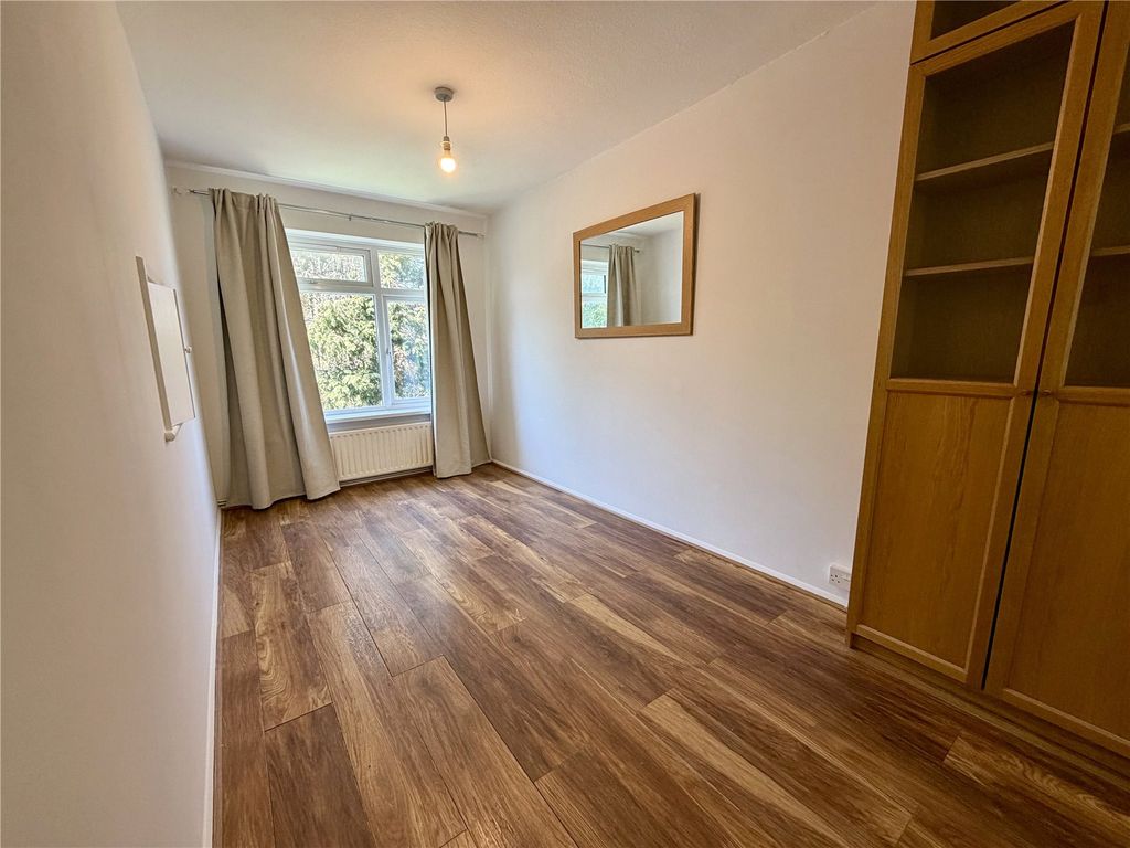 Property photo 3 of 9 Picture No. 15