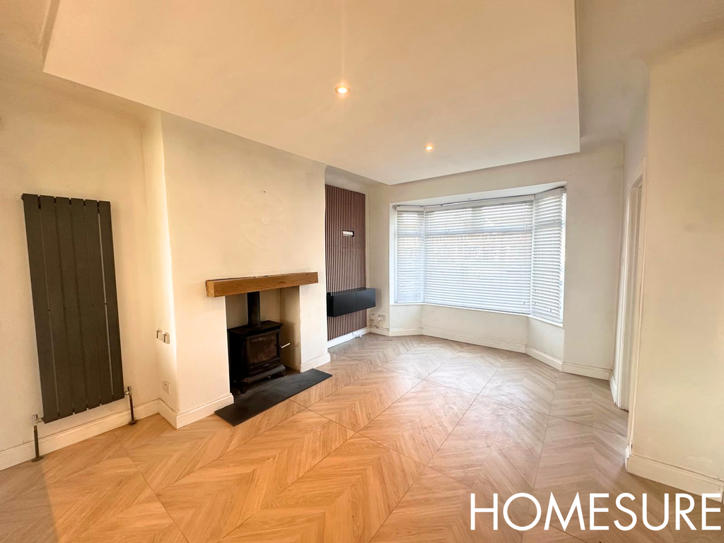 Property photo 2 of 9 Livingroom 1