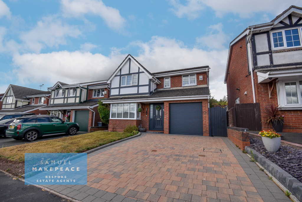 Property photo 1 of 27 Lovely Four Bedroom Detached Property With Open-Plan Kitchen/Diner