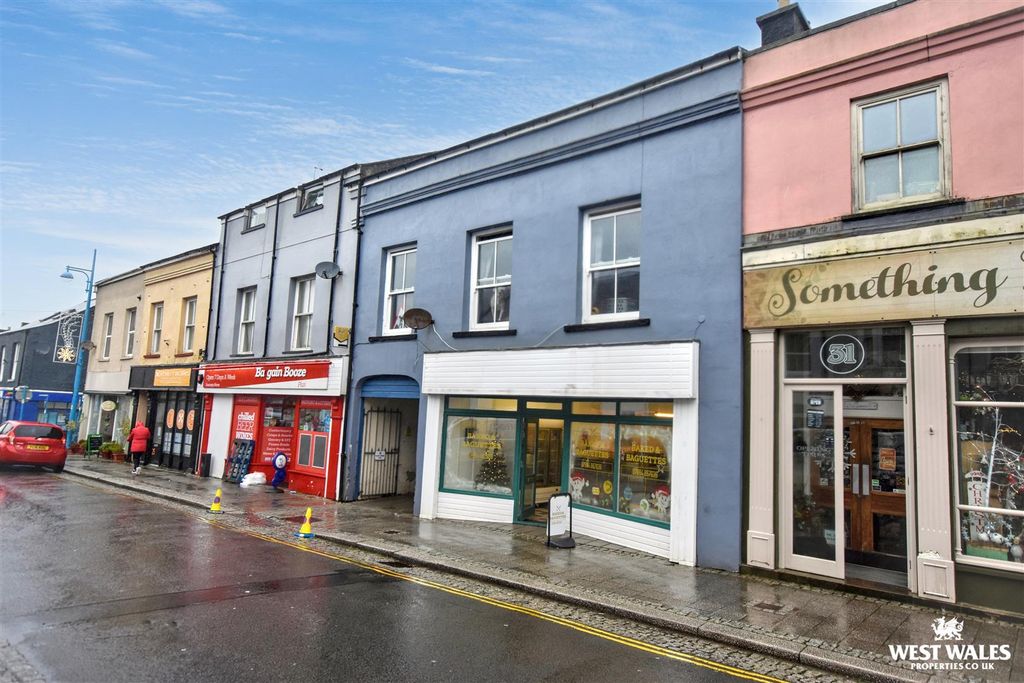 Property photo 1 of 21 14 - 2025-12-07T192536.420.Jpg