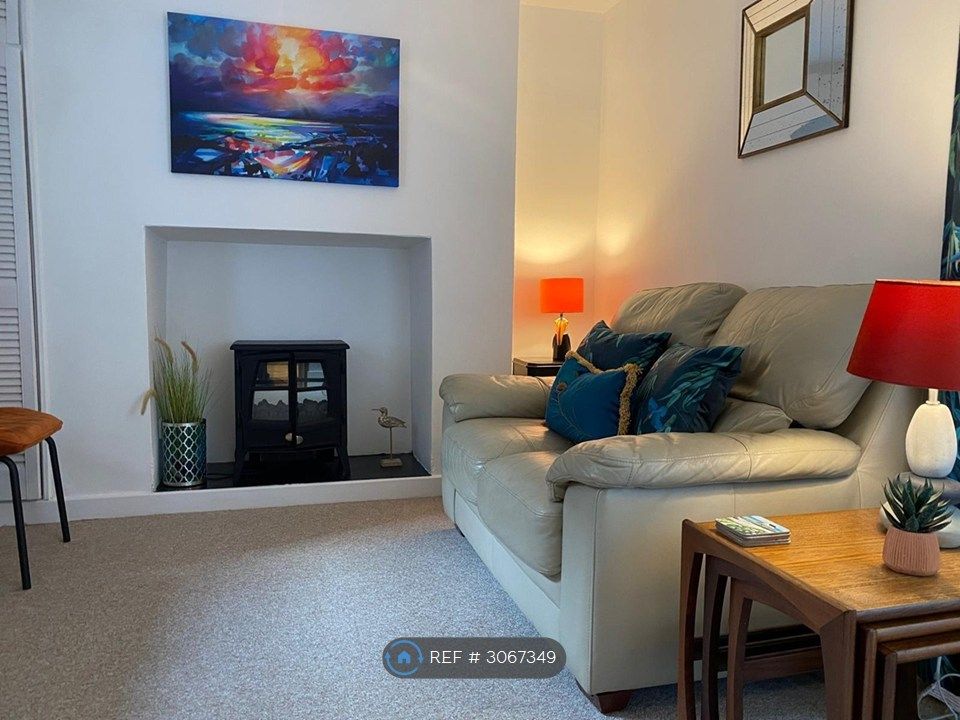 Property photo 1 of 9 Cosy Lounge