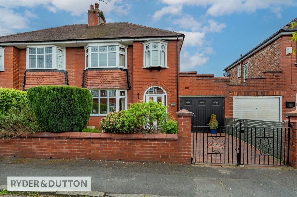 Property photo 2 of 30 Picture No. 31