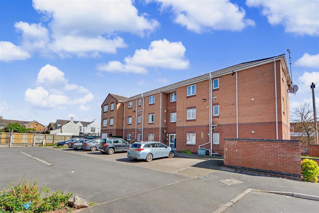 Property photo 1 of 13 Front_1.Jpeg