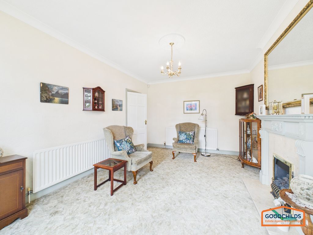 Property photo 3 of 24