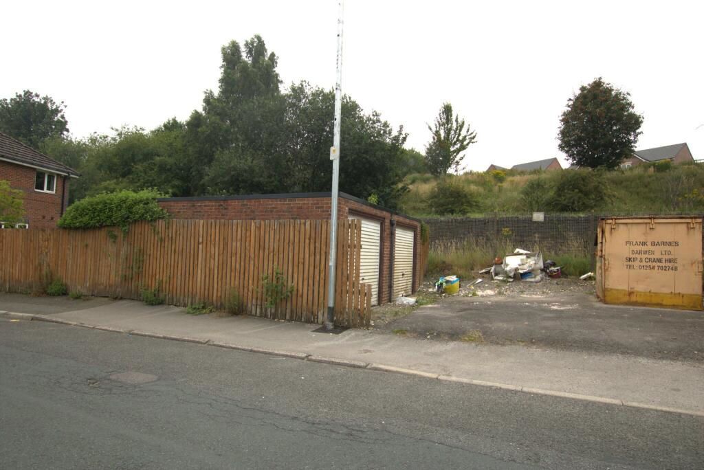 Property photo 2 of 4
