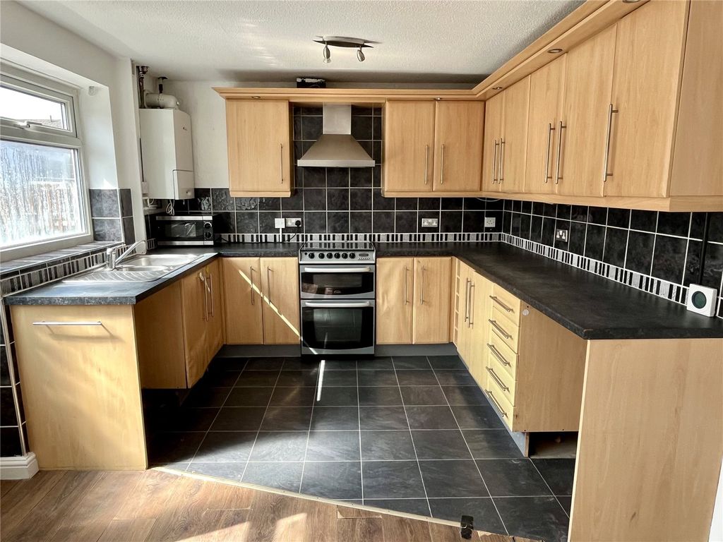 Property photo 3 of 17 Picture No. 47