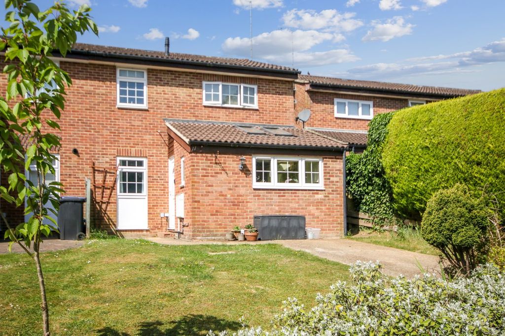 Property photo 1 of 16