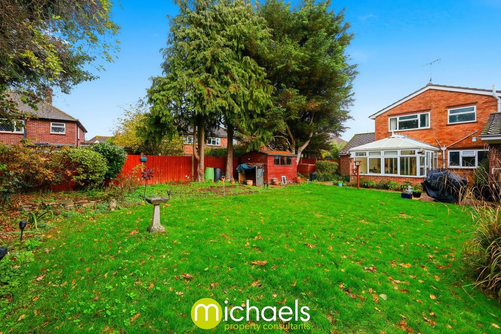 Property photo 2 of 28