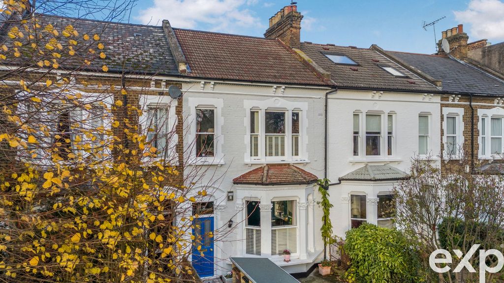 Property photo 3 of 19