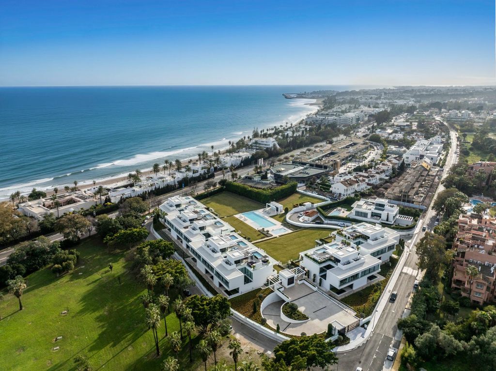 Property photo 1 of 58