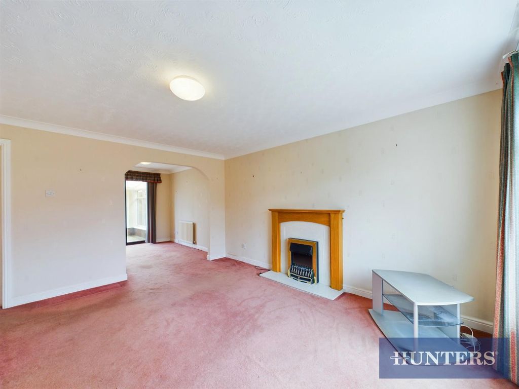 Property photo 3 of 18 Cam03696G0-Pr0233-Still026.Jpg