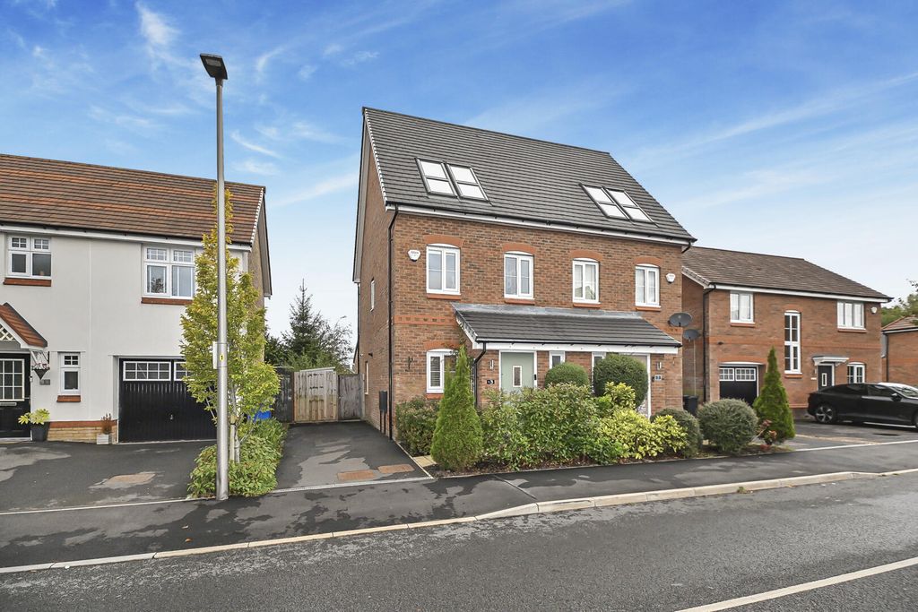 Property photo 3 of 41 Front (Exterior)