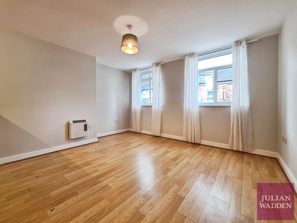 Property photo 3 of 17 Picture No. 05