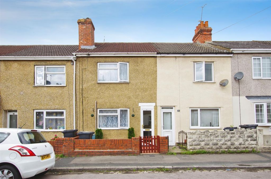 Property photo 1 of 11