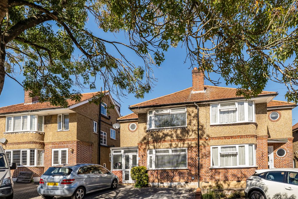 Property photo 1 of 14 1-6Ab1F142F3B35-1...
