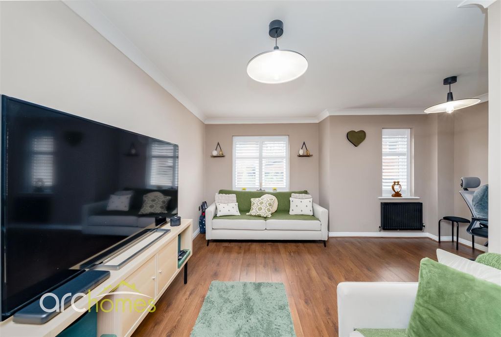 Property photo 2 of 40 Wigan3501-17.Jpg