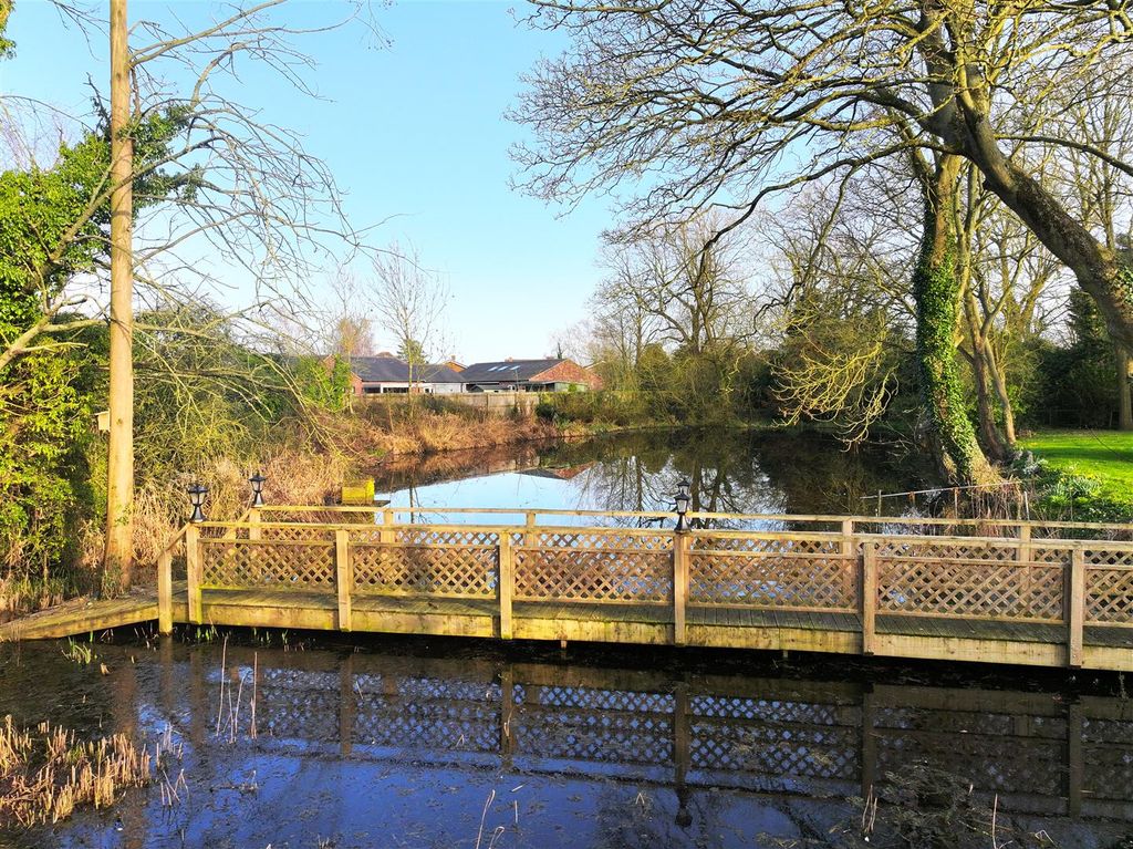 Property photo 3 of 30 Dji_20260301210323_0037_D.Jpg