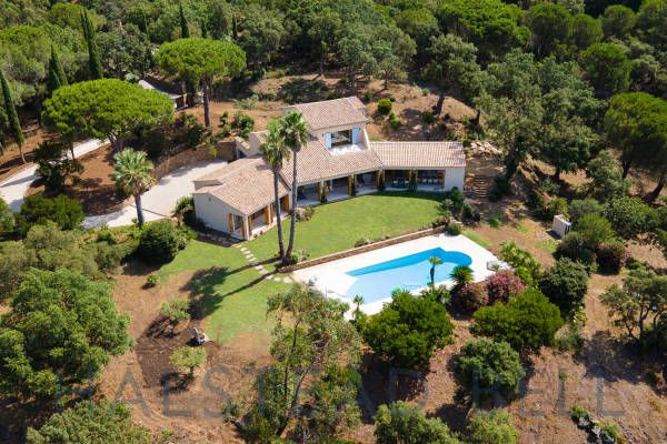 Property photo 2 of 4