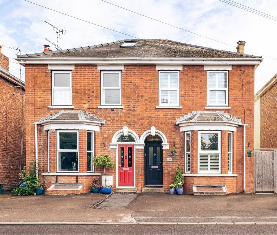 Property photo 1 of 35